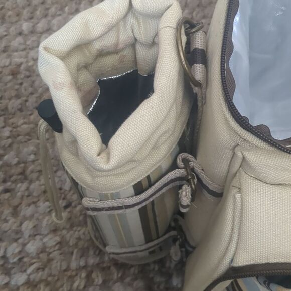 Picnic at Ascot Picnic Cooler w/ Glasses Plates Napkins Cutting Board - Picture 2 of 9